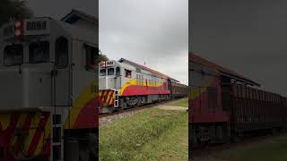 Locomotiva em Jaguaruna Santa Catarina [upl. by Nnawaj808]