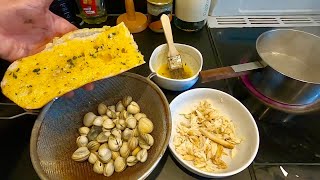 SEAFOOD GARLIC BREAD  Foraging Cockles and Catching Spider Crabs  Catch n Cook [upl. by Panayiotis]